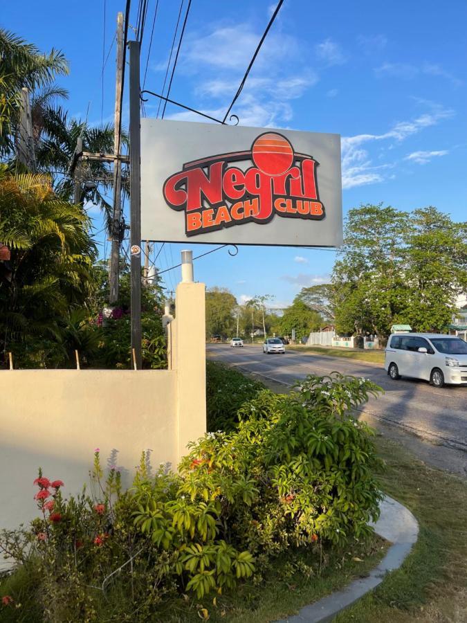 Marriott White Sands, Beachfront Condo At Negril Beach Club Bagian luar foto